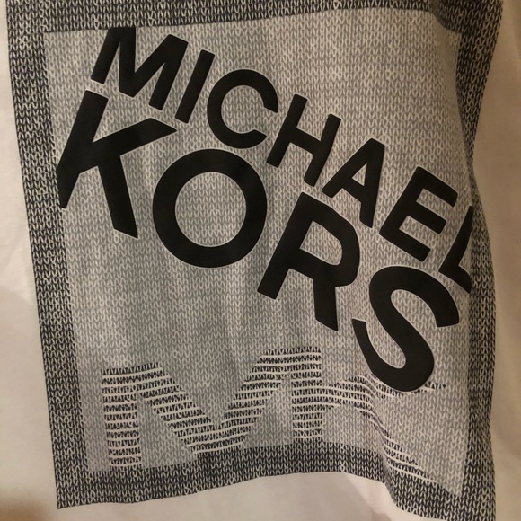 New Michael kors size l - Picture 2 of 4